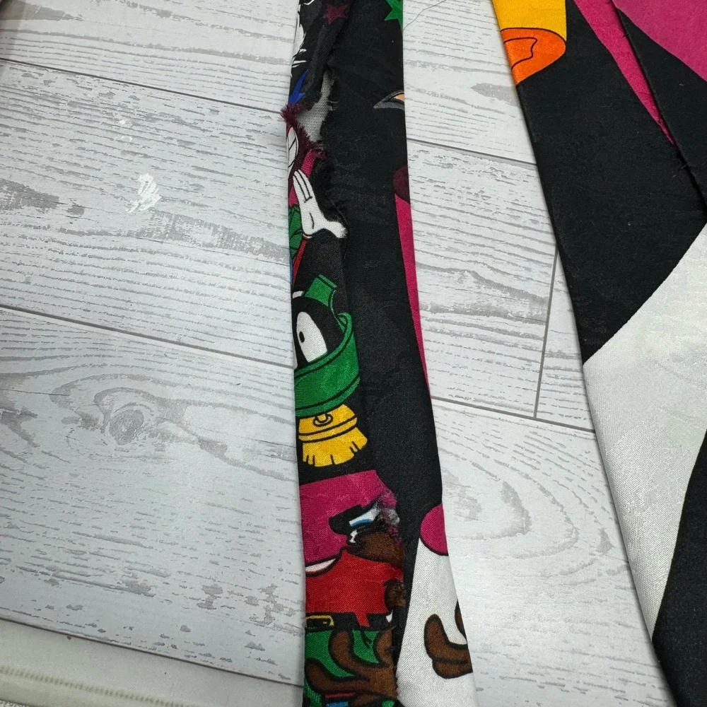 Looney Tunes Mania bring touch