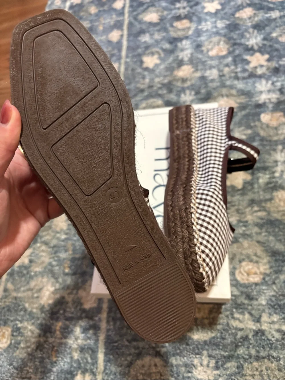 Anthropologie please read