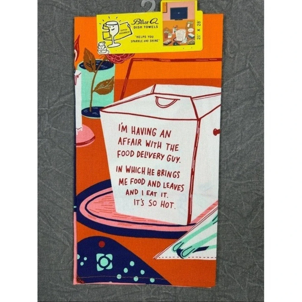 Blue Q Food Delivery Dish‎ Towel & Handtrykt Linde Polar Bear Seal Apron Set