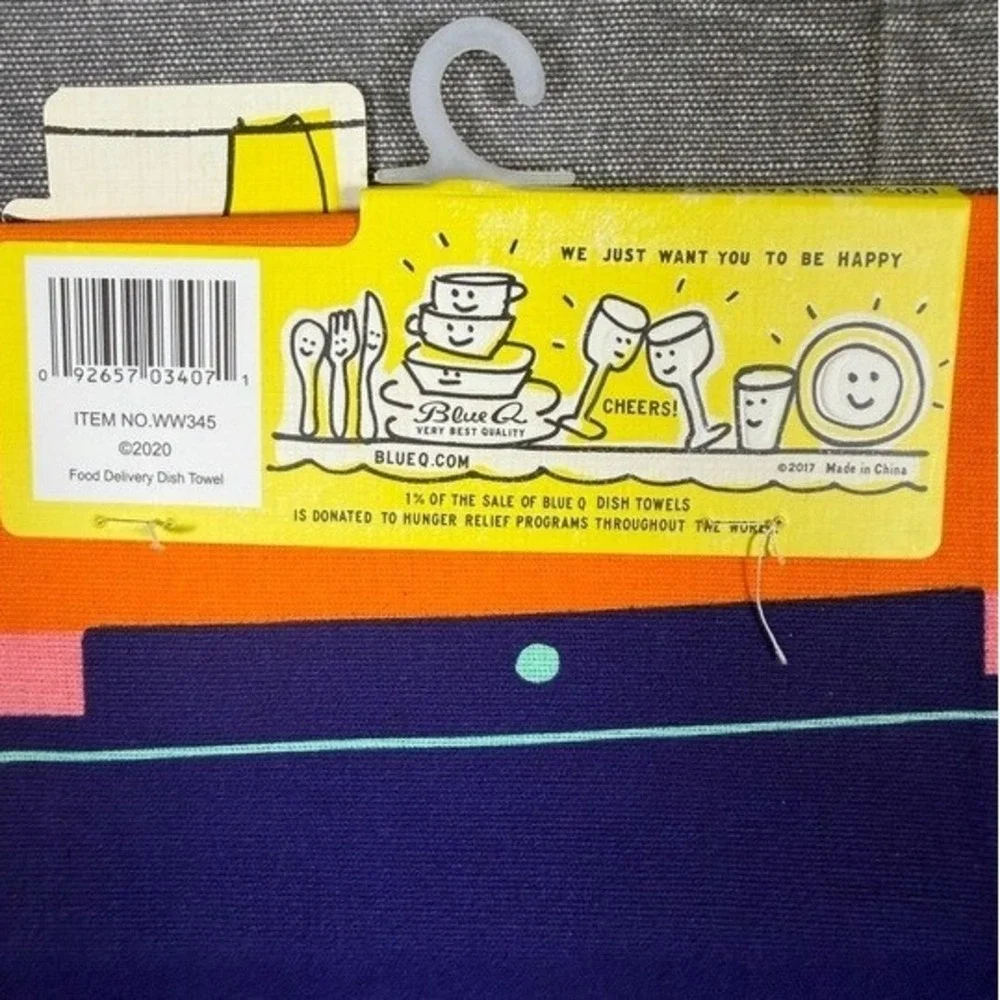Blue Q Food Delivery Dish‎ Towel & Handtrykt Linde Polar Bear Seal Apron Set
