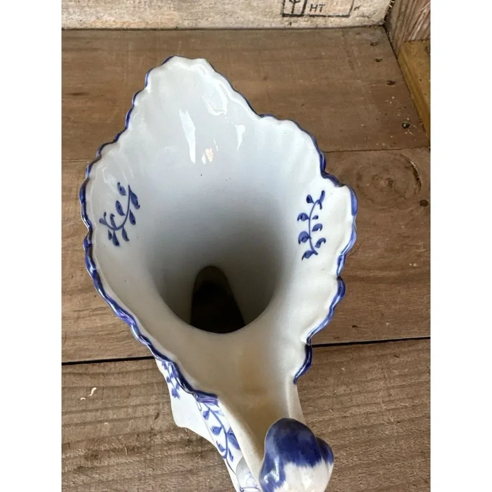 N/A blue white
