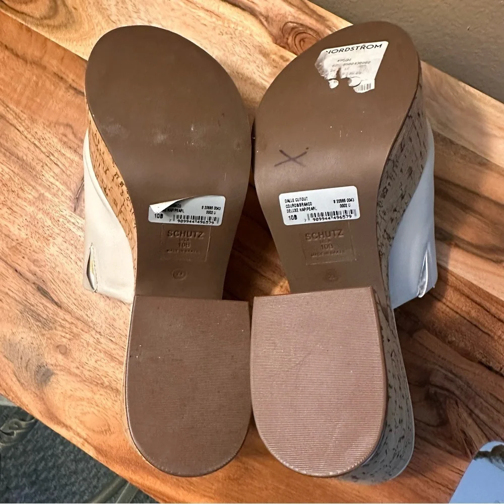 Schutz tan type round