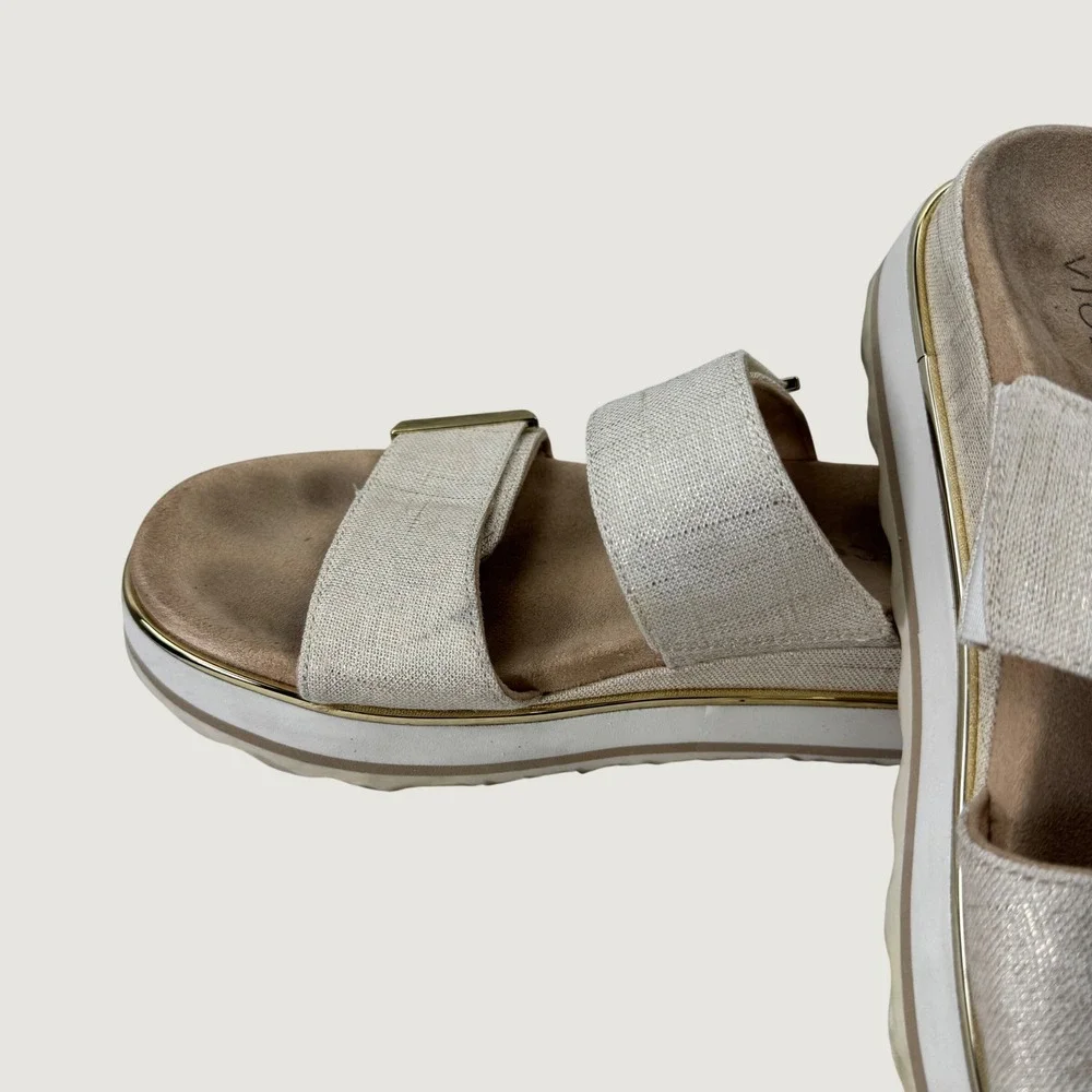 Vionic brandie platform
