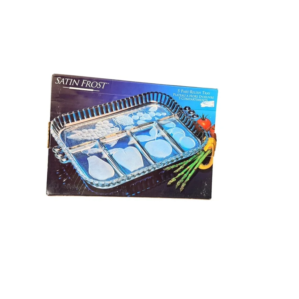 Satin‎ Frost Relish Tray Glass 12x9 Clear Excellent 5 Compartment Fruit Embossed