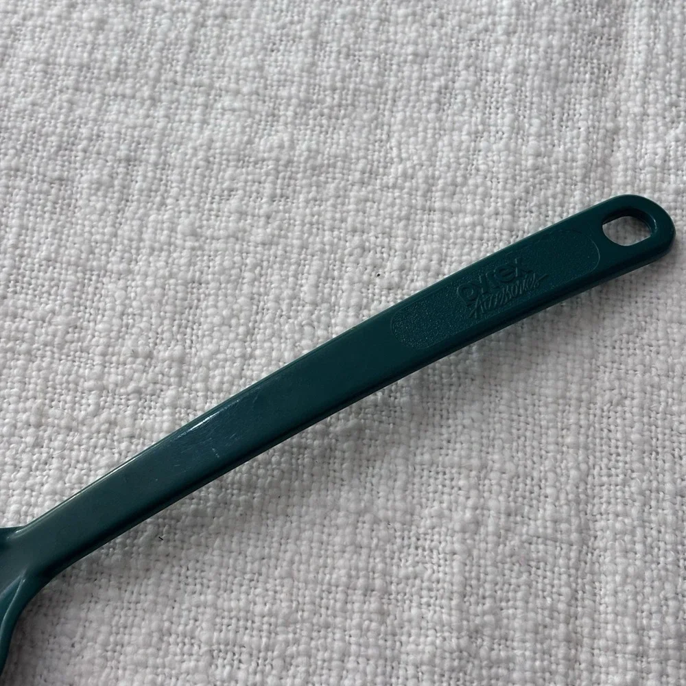 Pyrex accessories plastic