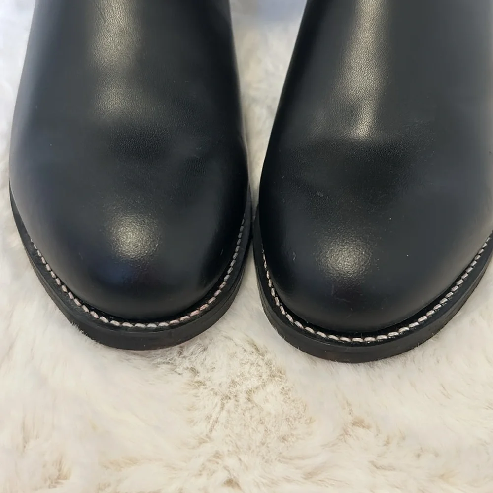 Justin Boots discoloration when