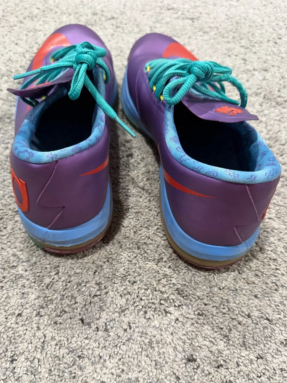 Nike bright purple