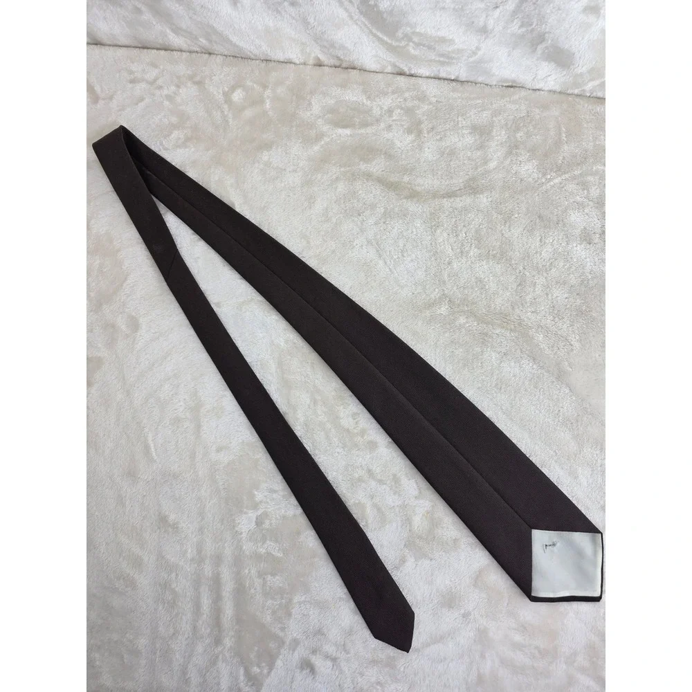 N/A vintage necktie