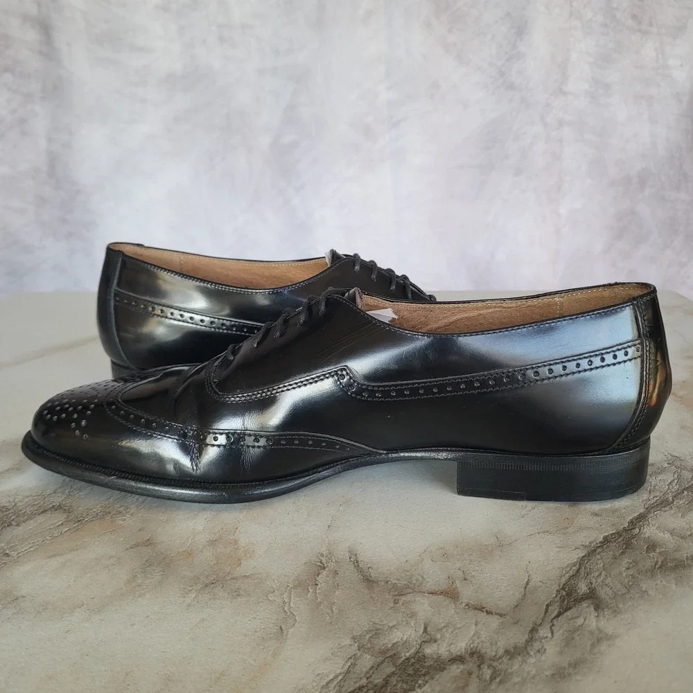 Johnston & Murphy gently used