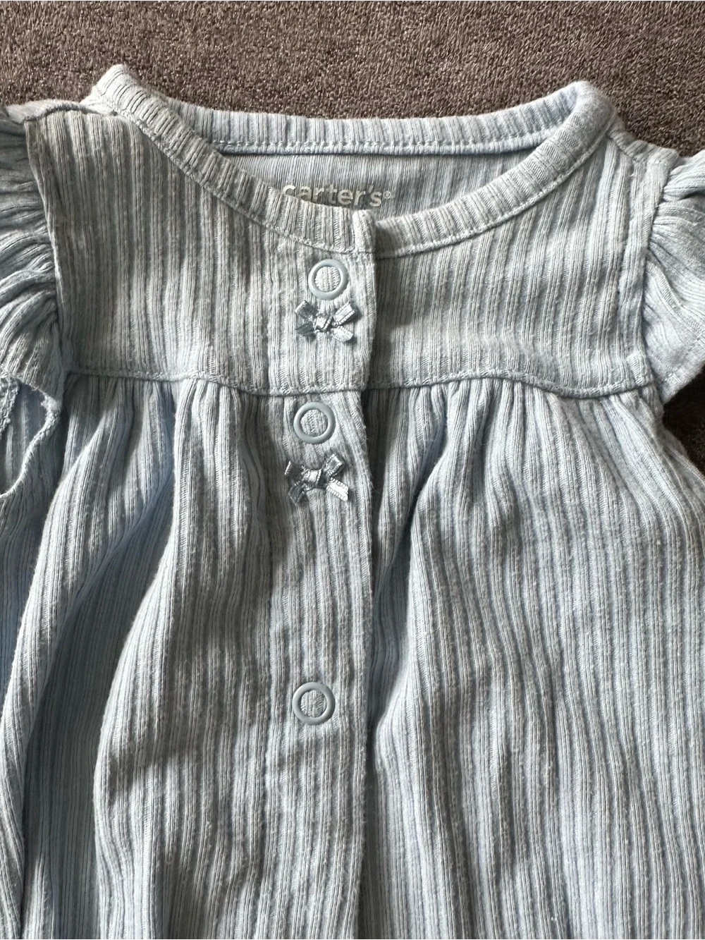 Carters sleeves front