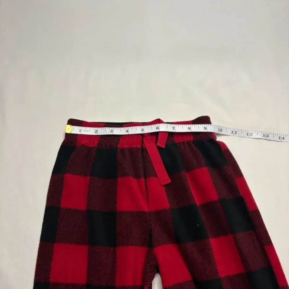 no brand cozy red
