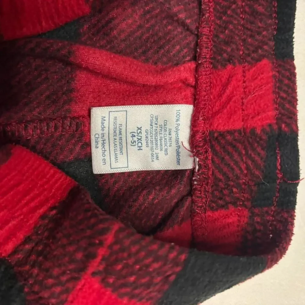 no brand cozy red