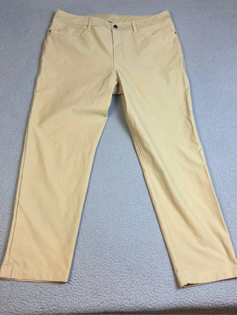 Lululemon ABC Classic Utilitech Pants 36x30 Beige Stretch Casual Performance