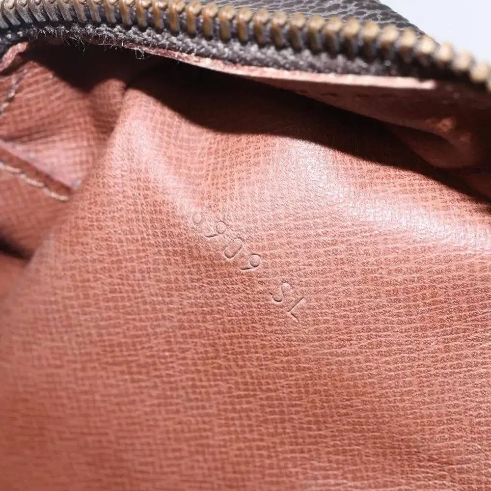 Louis Vuitton height width