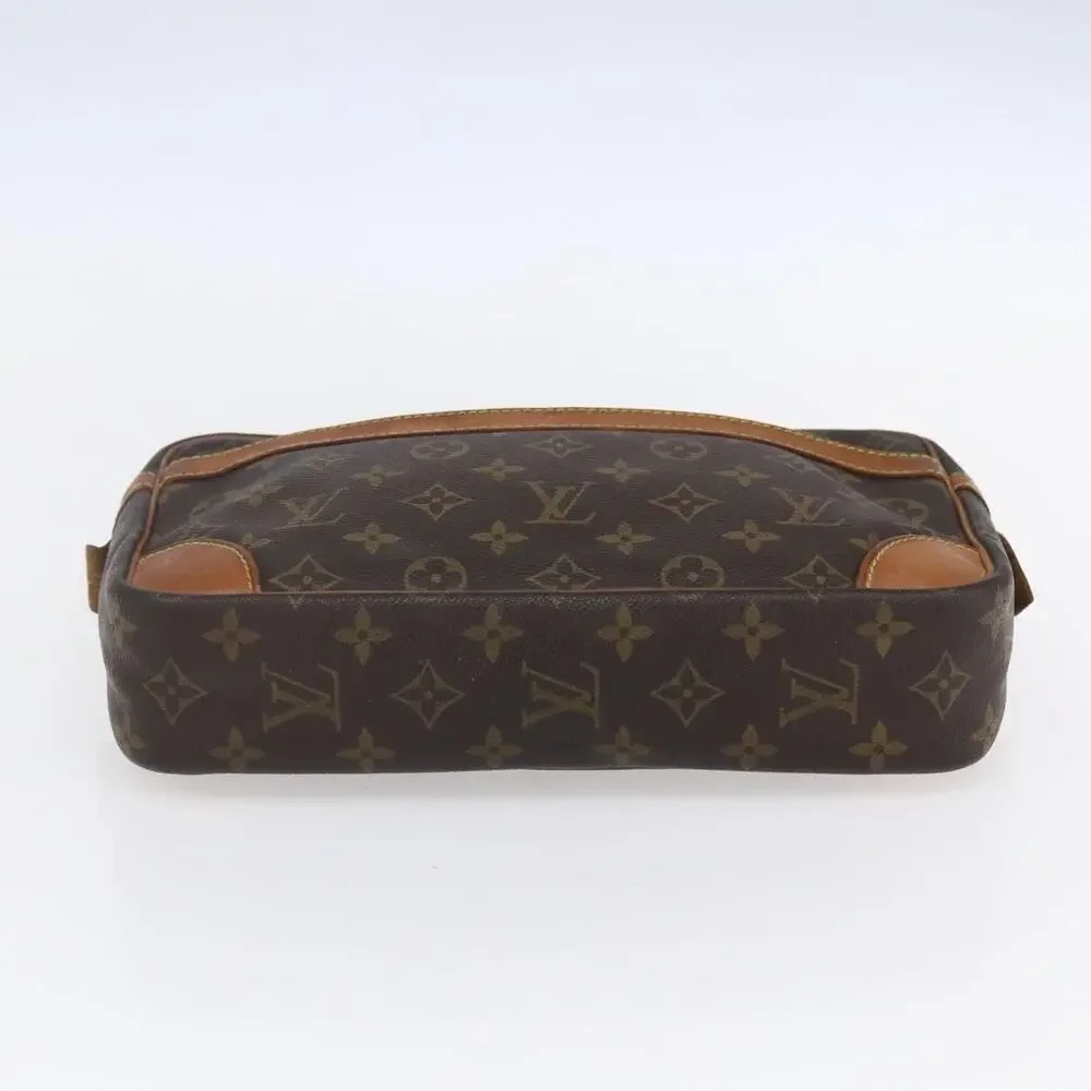 Louis Vuitton height width