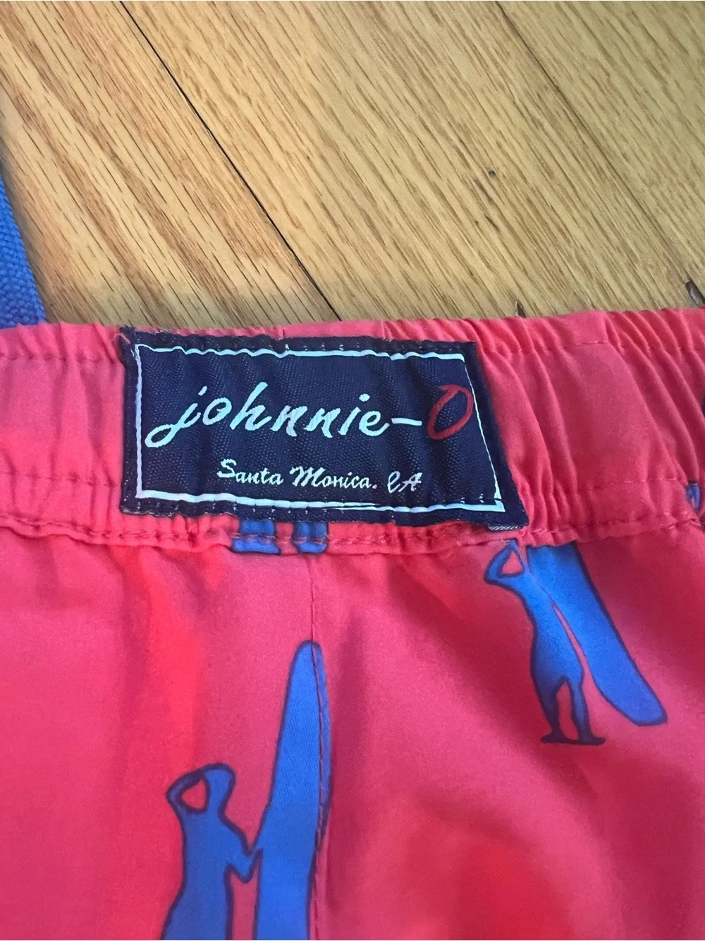 johnnie-O vibrant coral