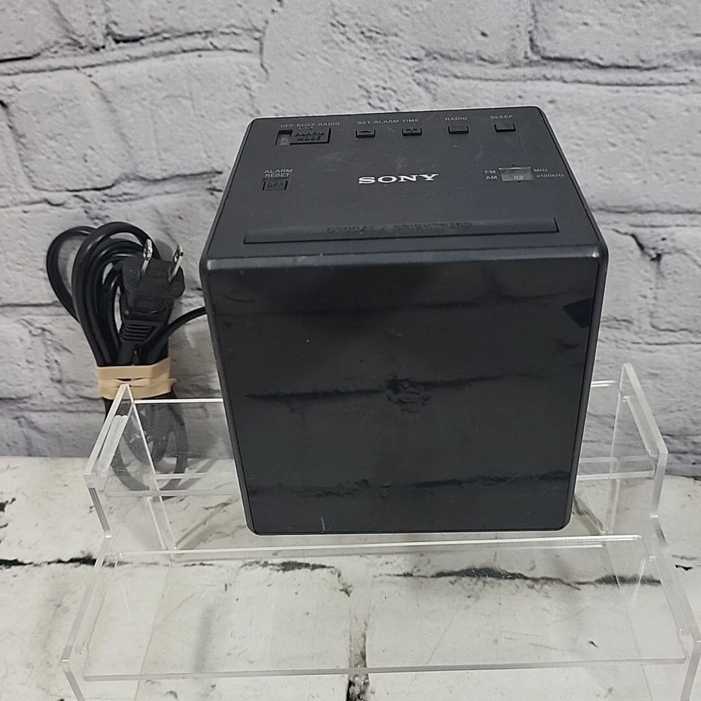 Sony ICF-C1 Desktop Alarm Clock AM FM Radio Black Sony Digital Display Tested