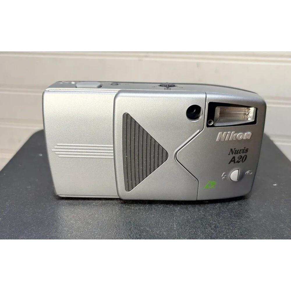 Nikon nuvis a20