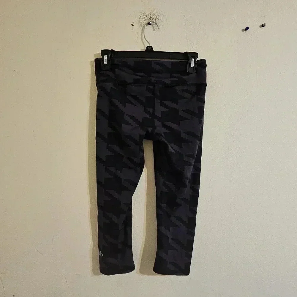 ALO Yoga waistband excellent