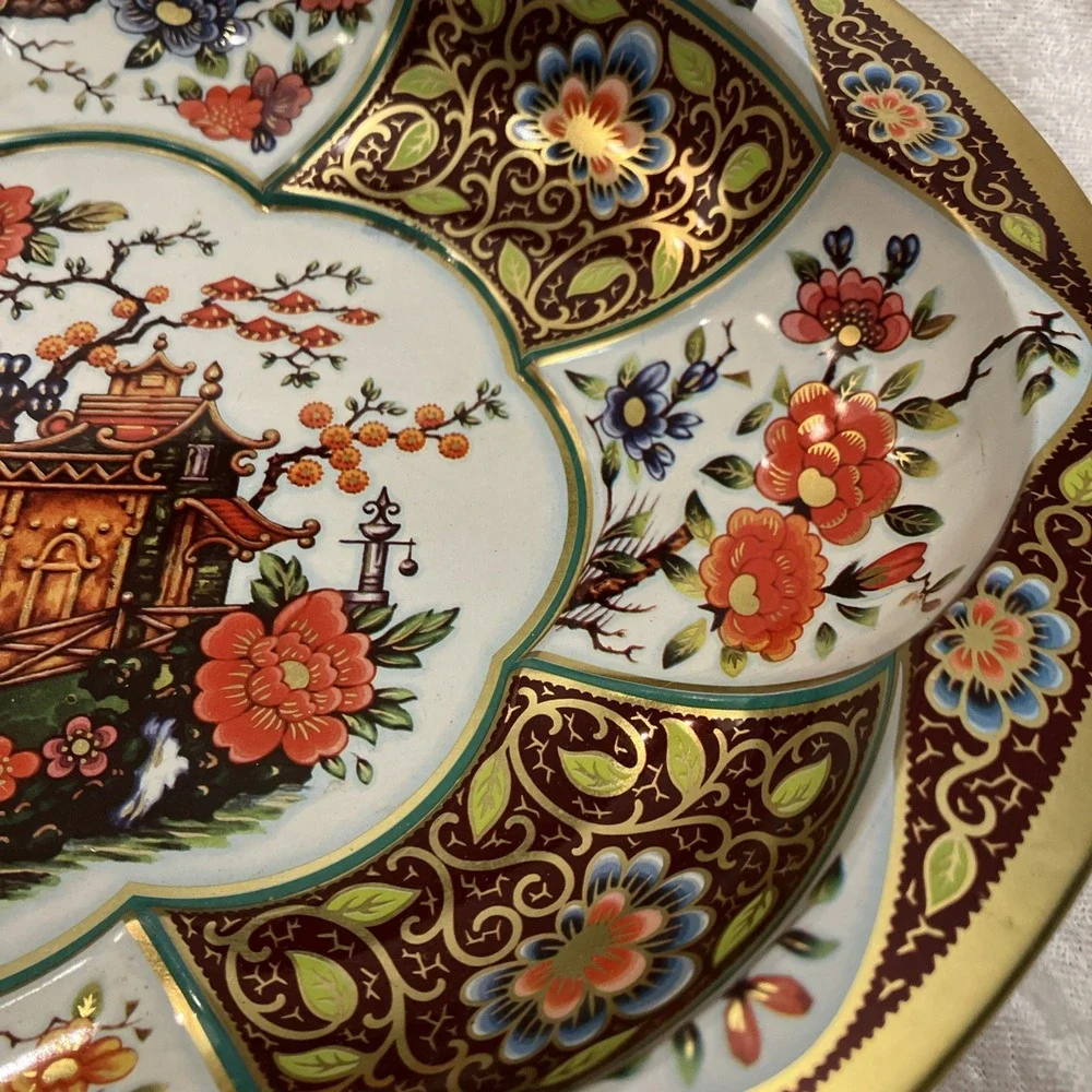 Daher Decorated Ware was floral printed
