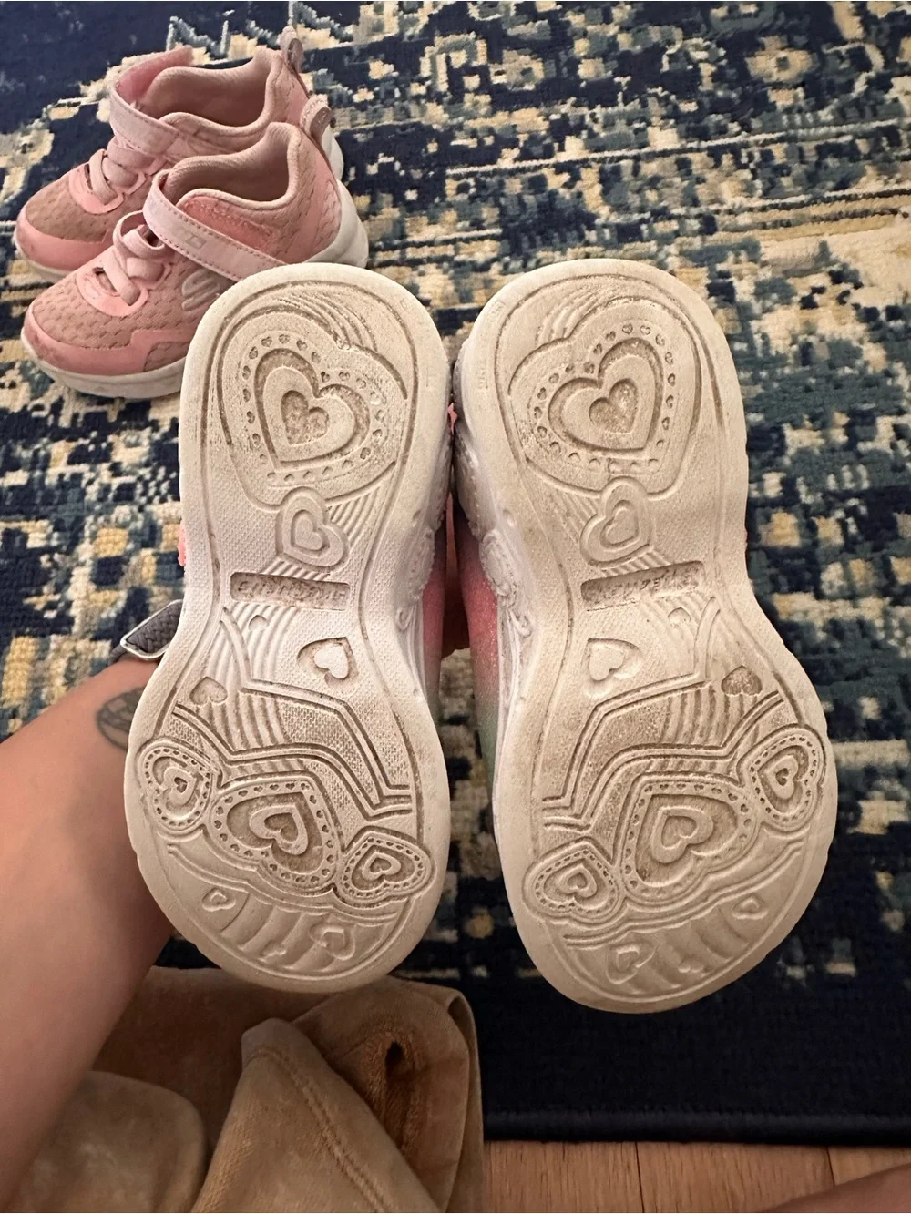 Skechers lightweight kids