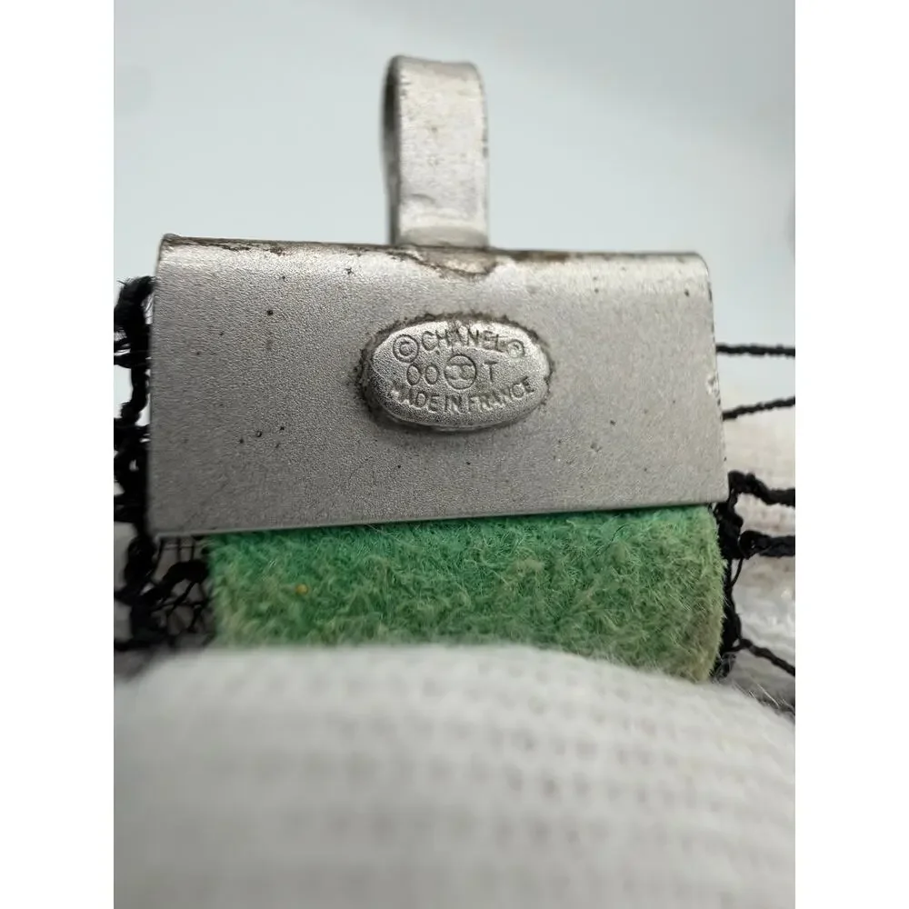 CHANEL make statement