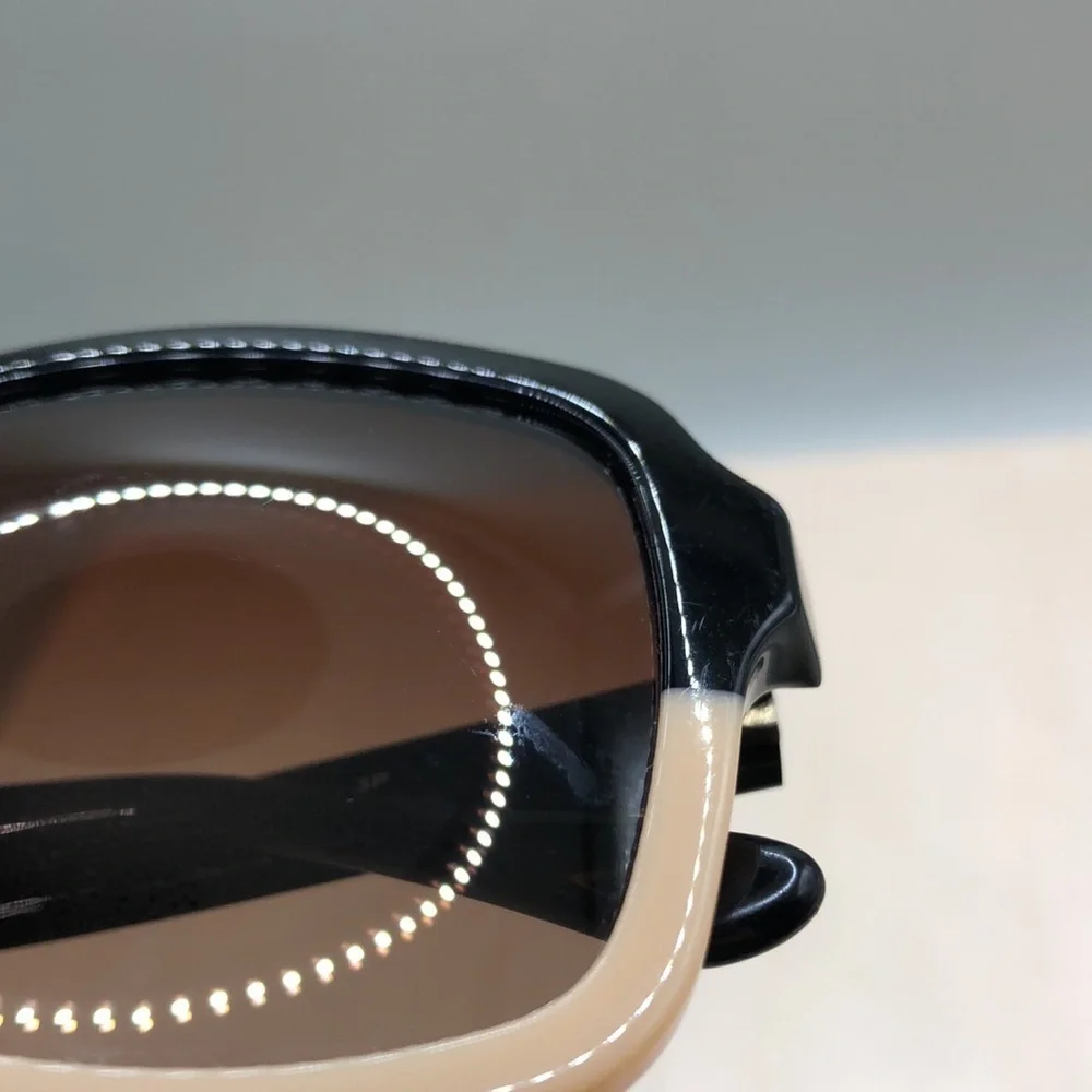 Tory Burch spot one