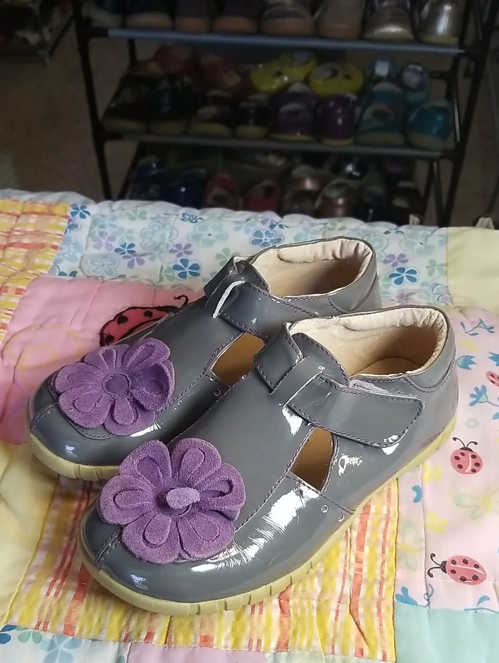 Livie & Luca wear soft strap