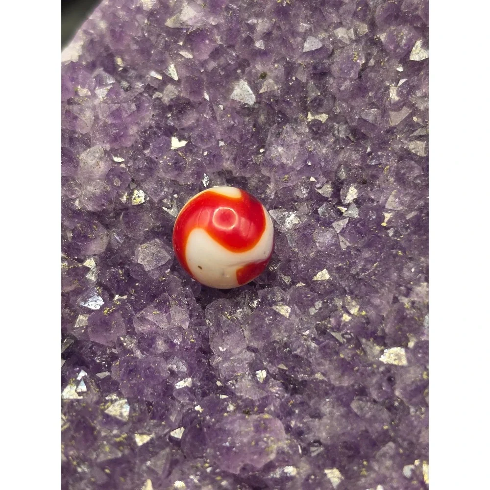 Akro Agate product vintage