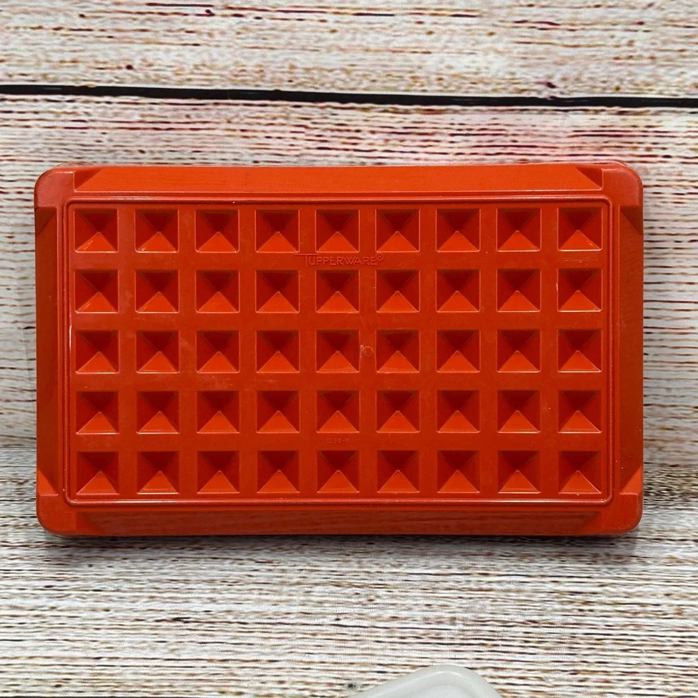 Vintage Tupperware Season-Serve Marinating Container 1292-8‎ Orange White Lid