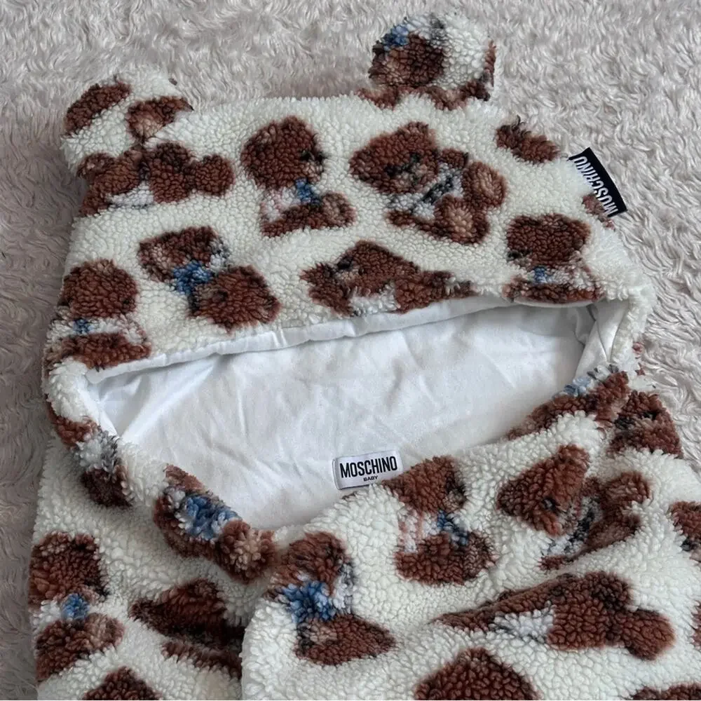 Moschino soft blanket