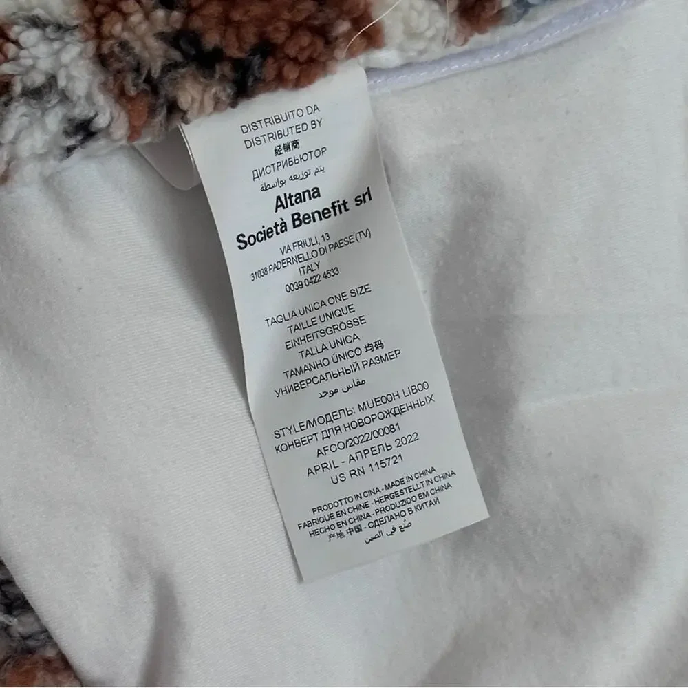 Moschino soft blanket