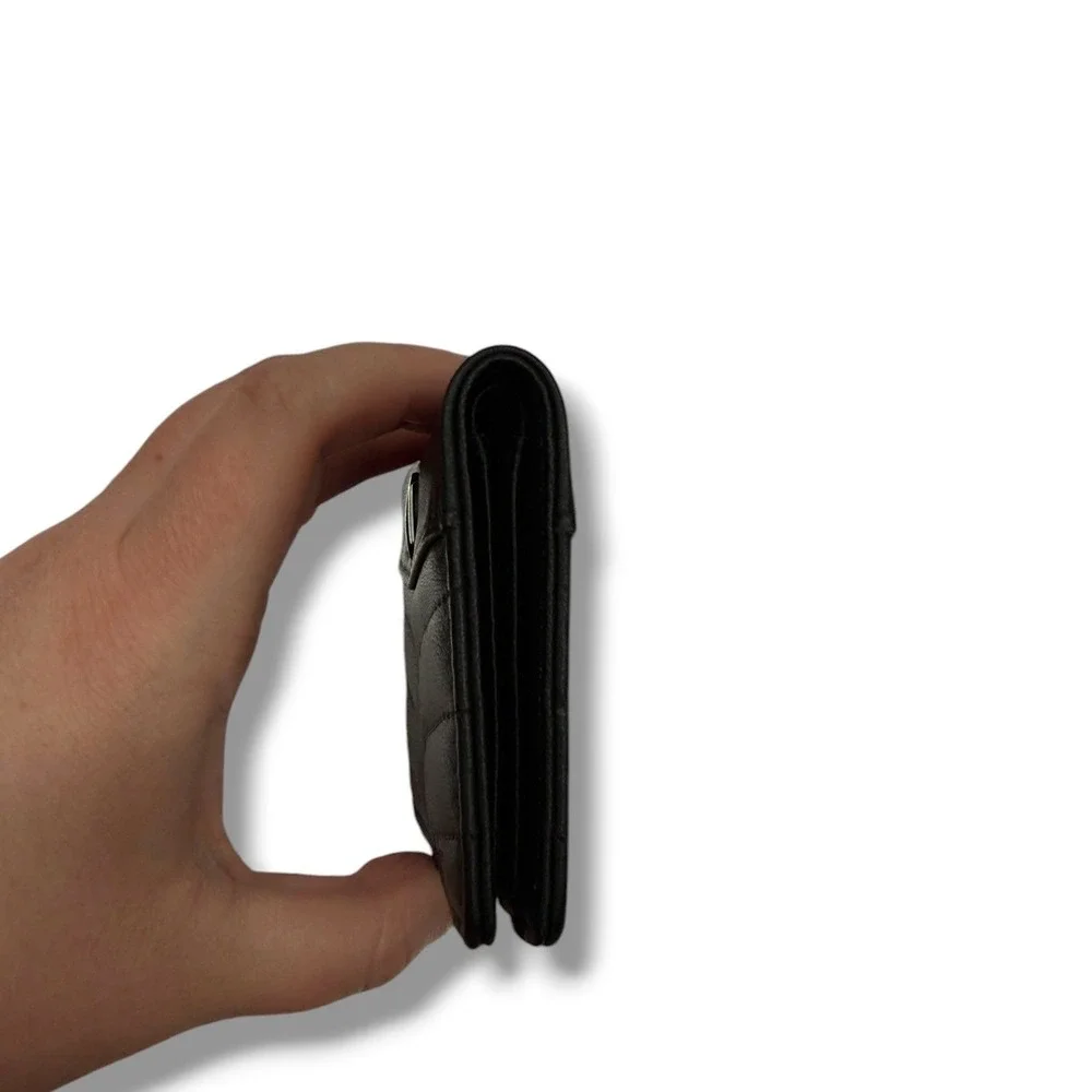 Experiment bifold wallet