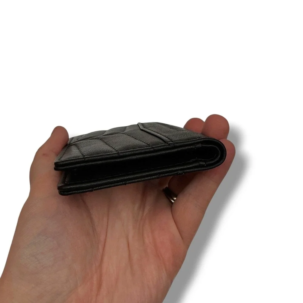 Experiment bifold wallet