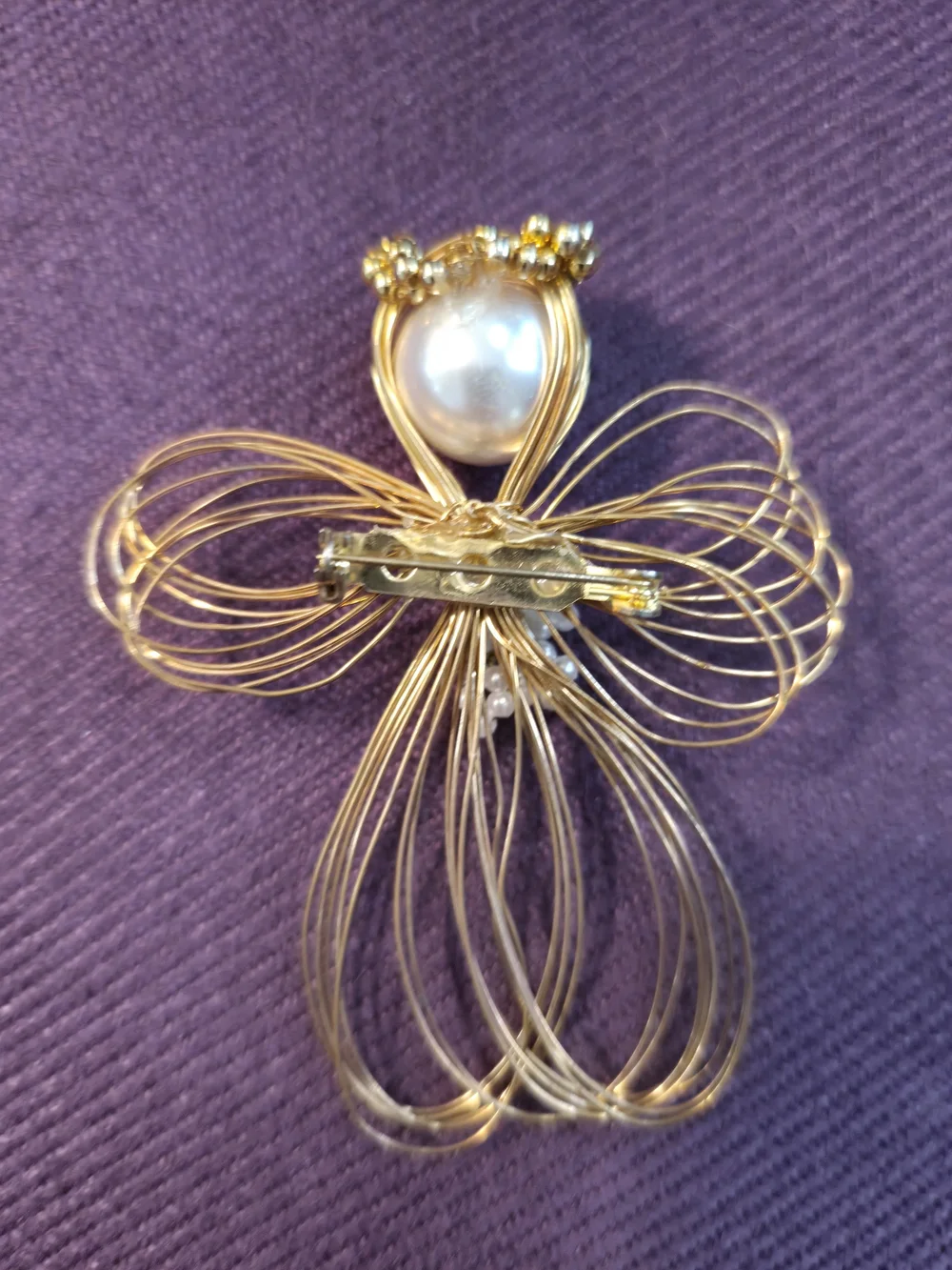 Source Unknown delicate gold