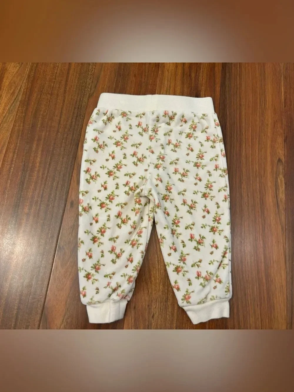 Ralph Lauren Cream Floral Fuzzy Jogger Sweatpants