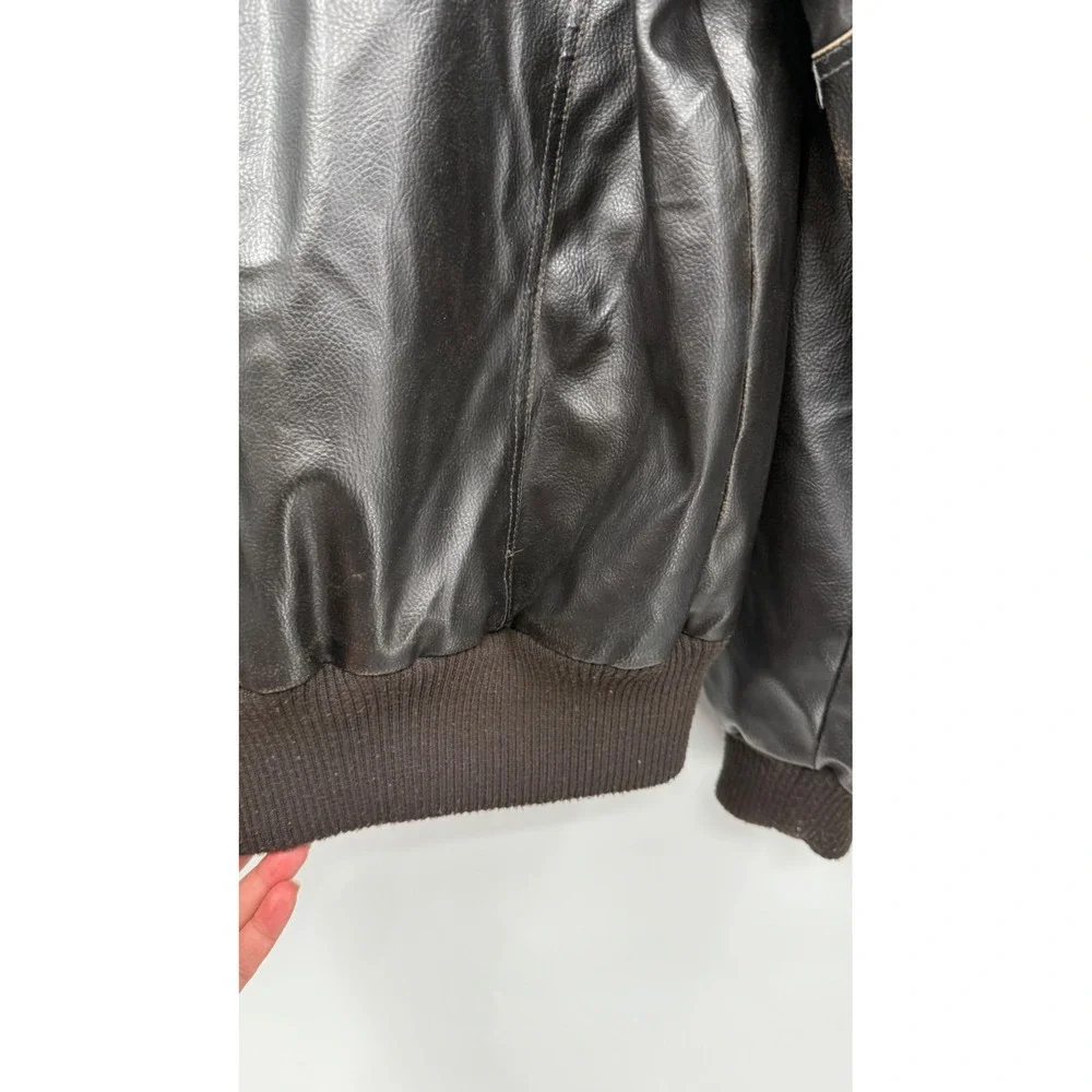 Levis pre owned