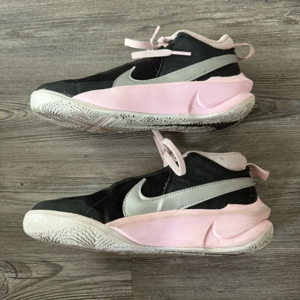 Nike good preowned