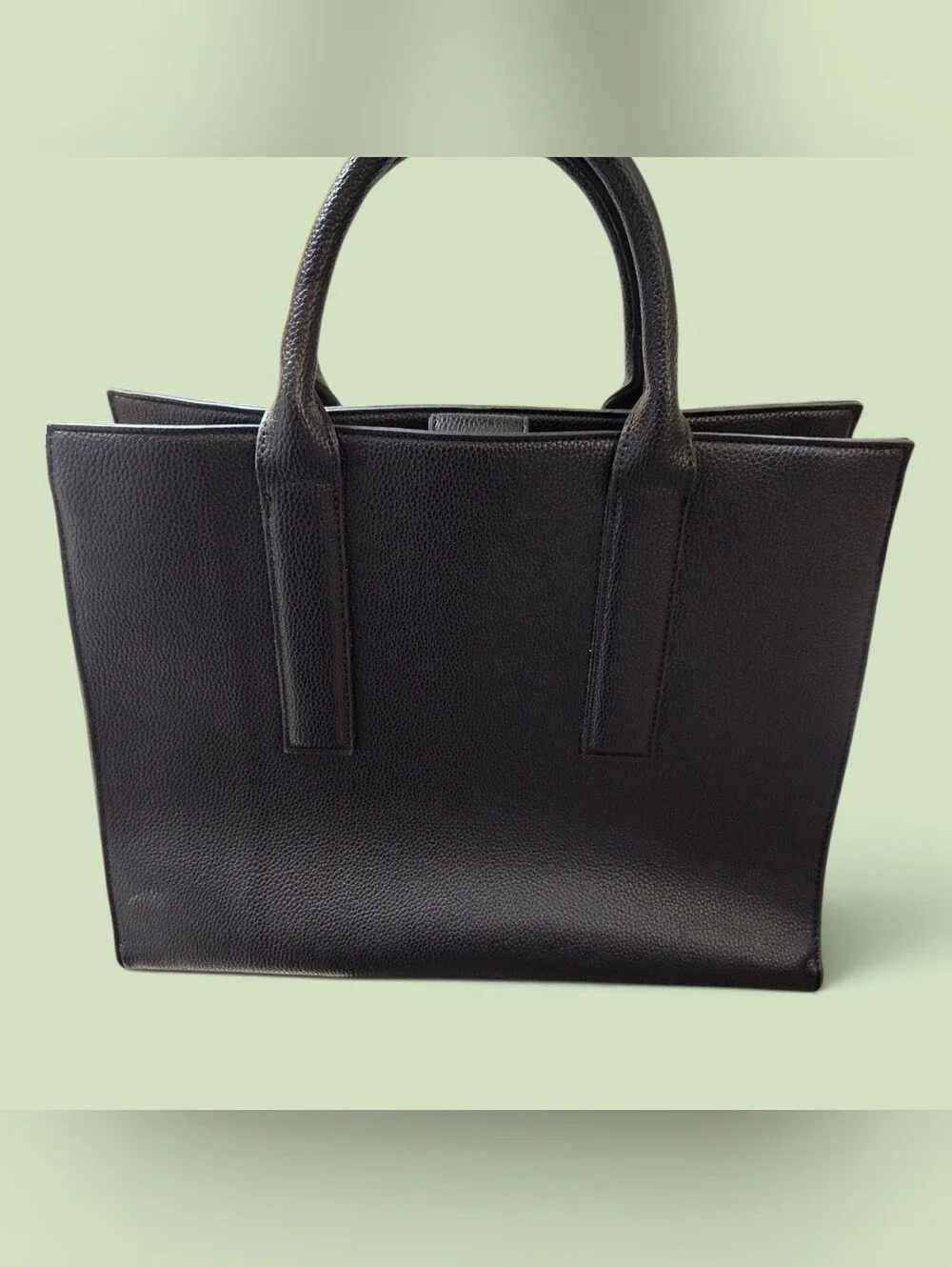 T Tahari nwot structured