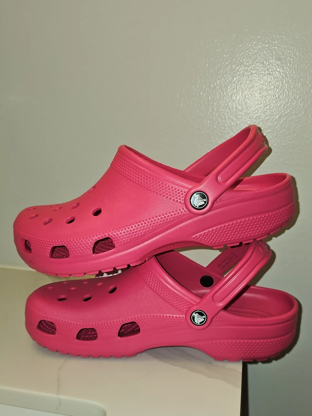 CROCS unisex sizing