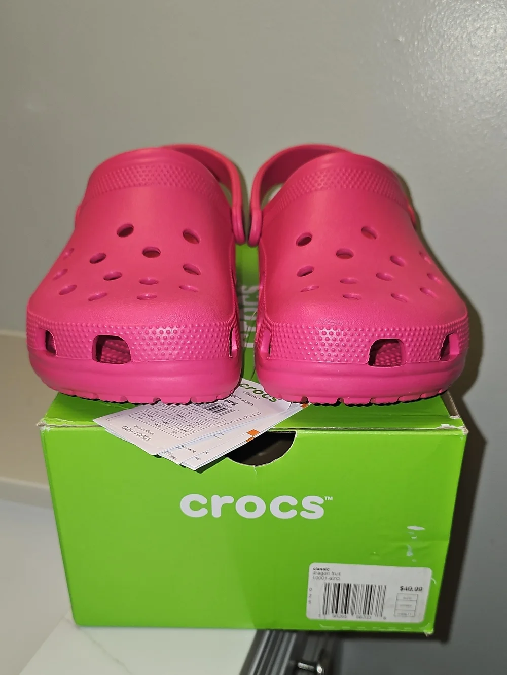 CROCS unisex sizing