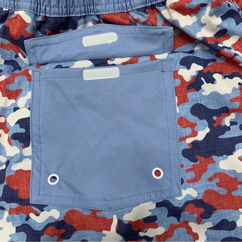 Johnnie-O NWOT Men’s XL Lined Red White Blue Camo Swim Trunks Boardshorts Preppy