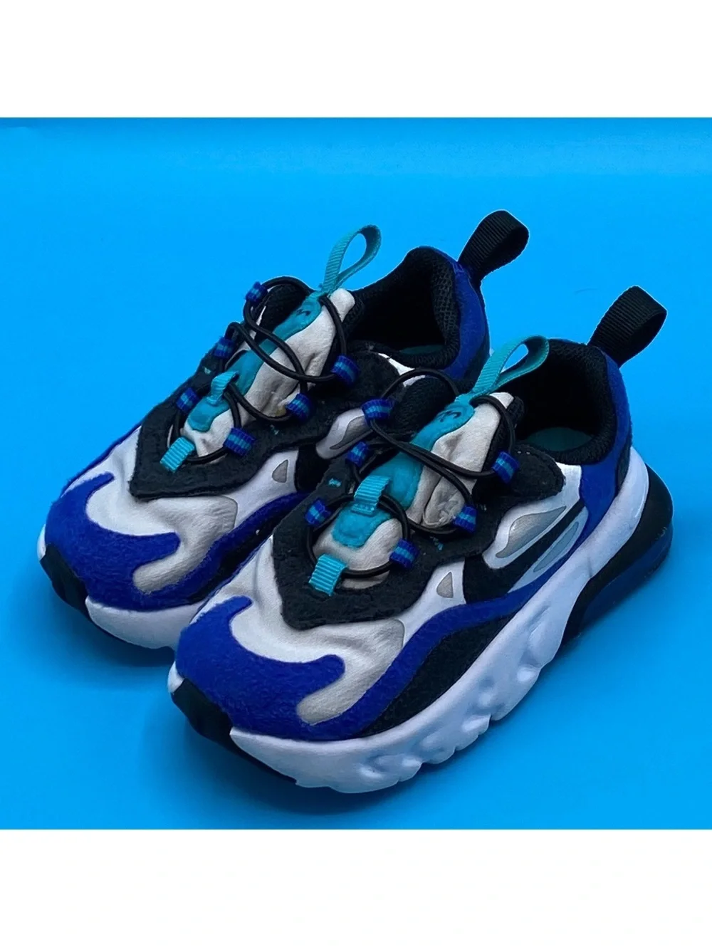 Nike Air Max 270 RT