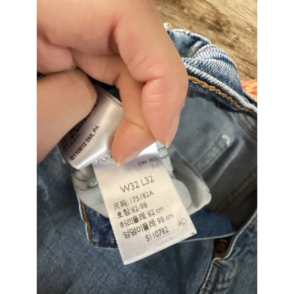 Levis levis 505