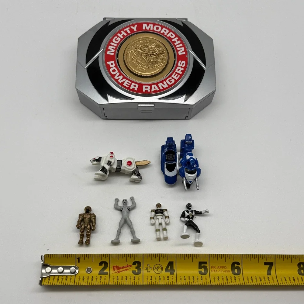 Bandai‎ Power Rangers Micro Playset 1995 Silver White Ranger Tiger Morpher Case