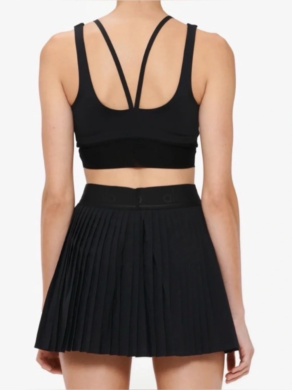 ALO Yoga black pleated