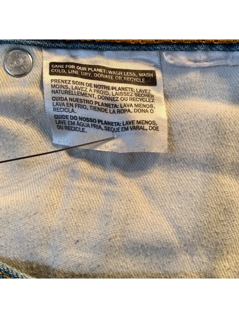 Levis levi 559