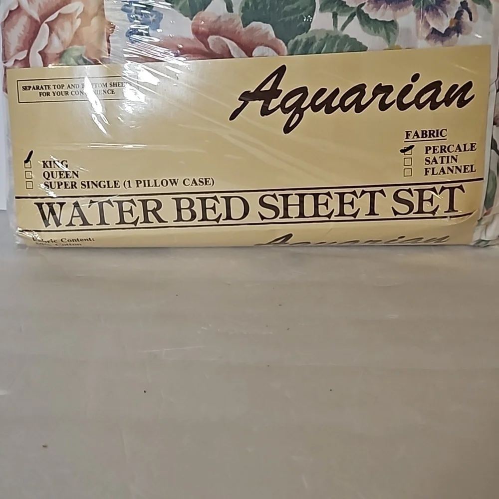 unbranded vintage aquarian