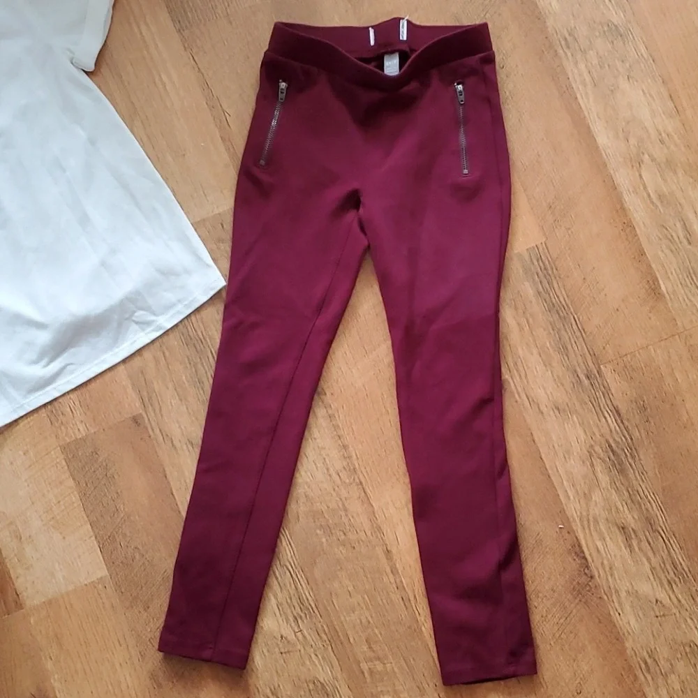 Knitworks burgundy unicorn