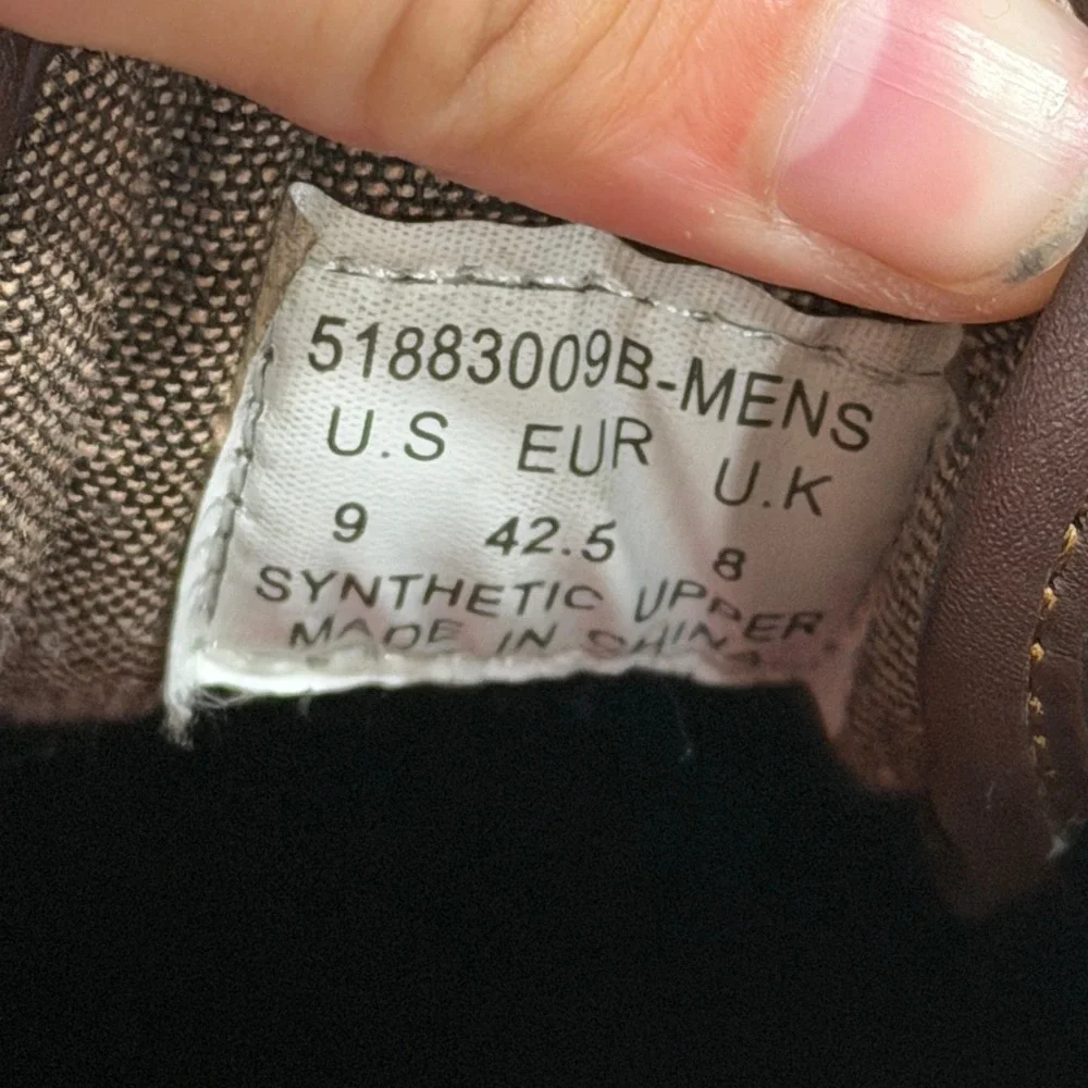 Levis brown lace